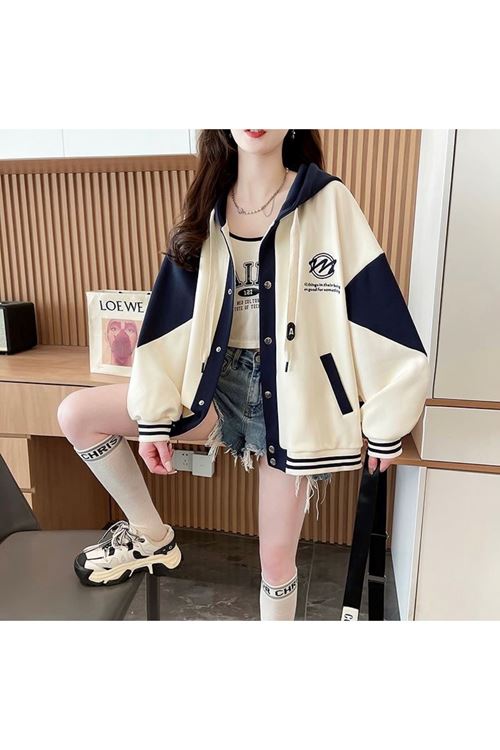 ملابس نسائية شتوية جاكيت