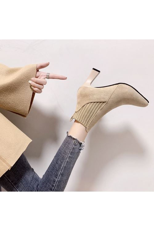 أحذية نسائية شتوية بوت قصير كعب 