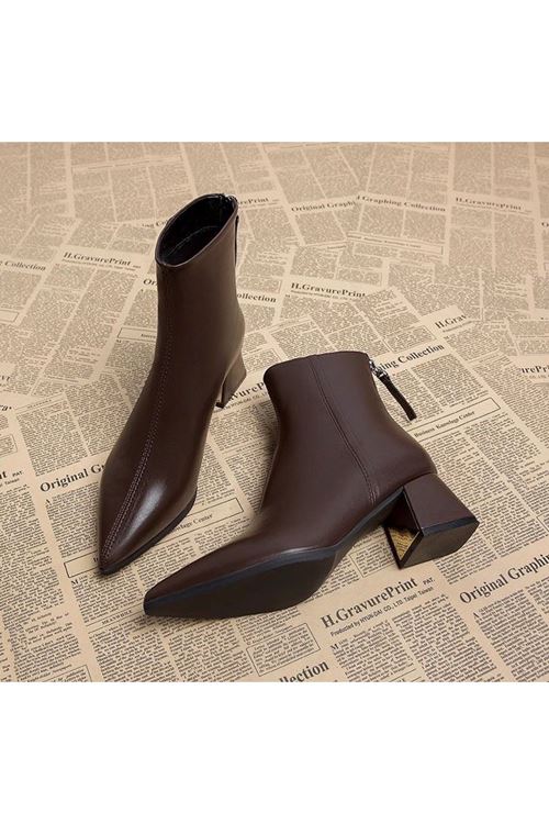 احذية نسائية شتوية بوت قصير كعب