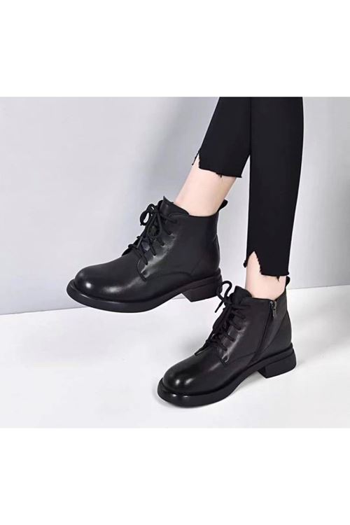 احذية نسائية شتوية بوت قصير فلات