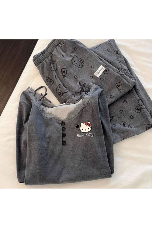 ملابس نسائية صيفية تراك  