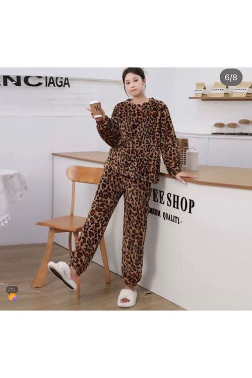 ملابس نسائية شتوية تراك