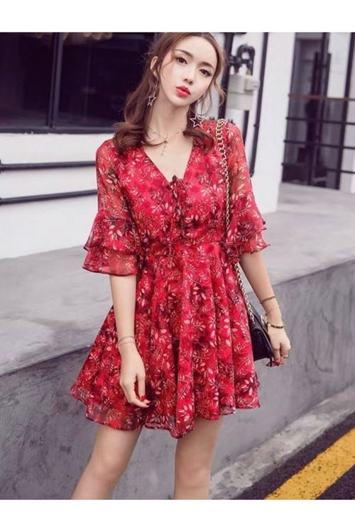 ملابس نسائية صيفية فستان