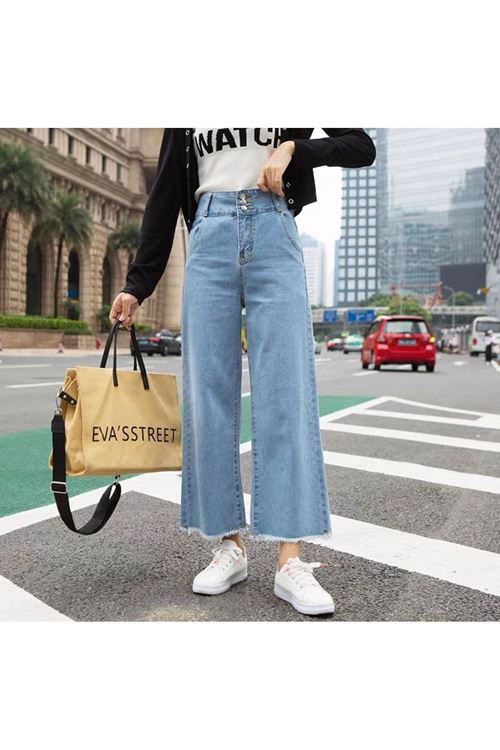 ملابس نسائية صيفية بنطلون