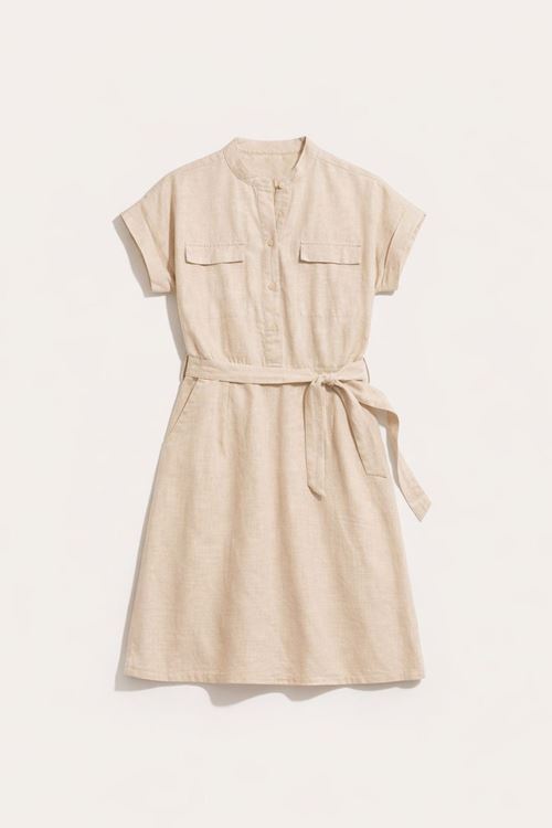 ملابس نسائية صيفية فستان