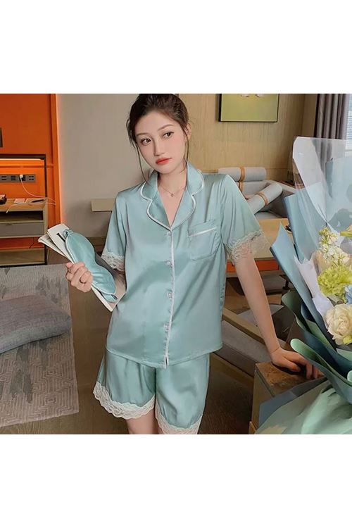 ملابس نسائية صيفية تراك