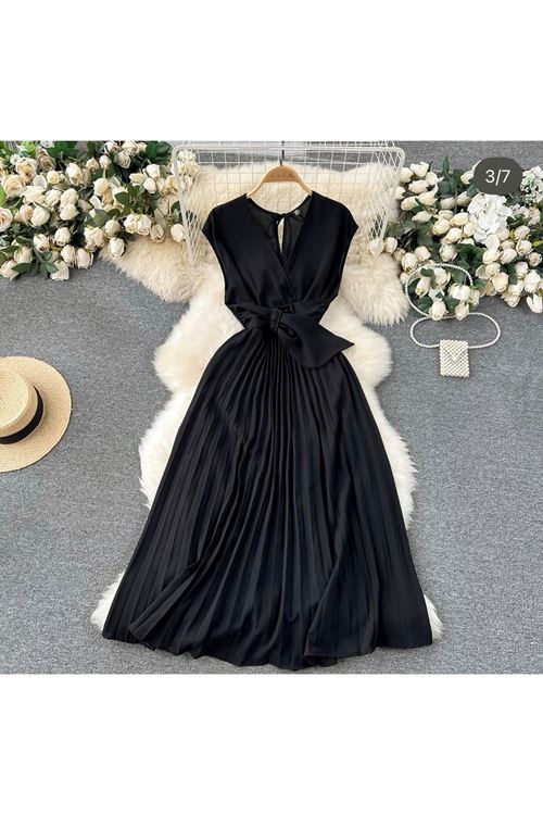 ملابس نسائية صيفية فستان 