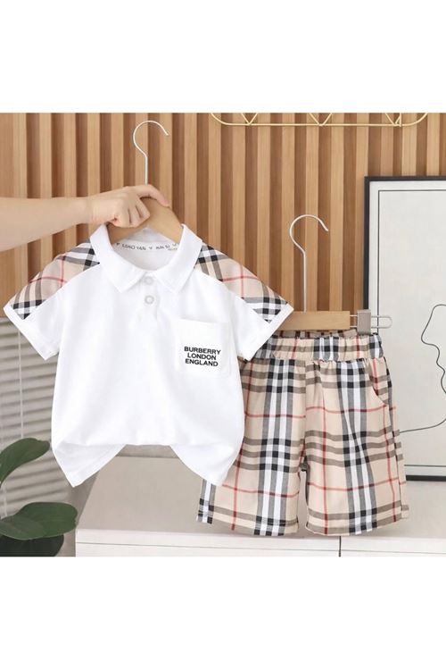 طفل ولد صيفية قاط