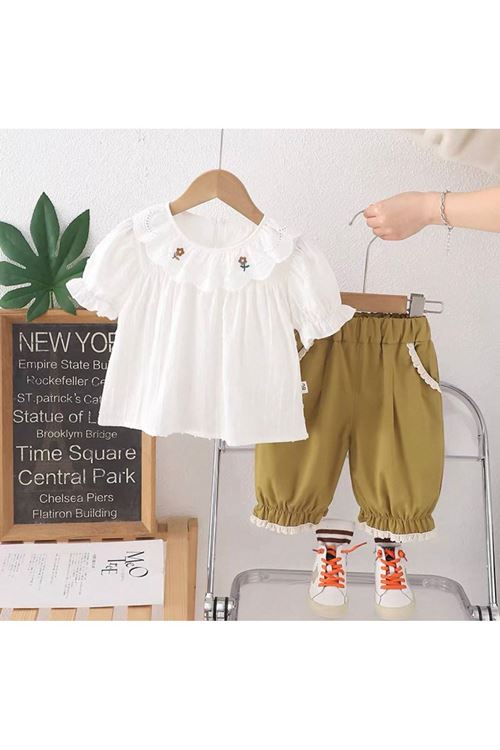 طفل بنت صيفية قاط