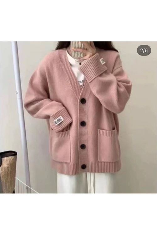 ملابس نسائية شتوية سترة صوف