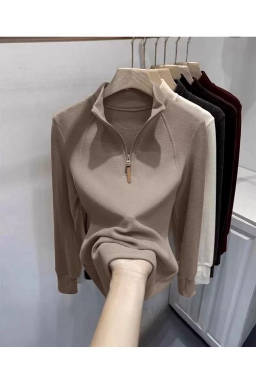 ملابس نسائية شتوية بلوز
