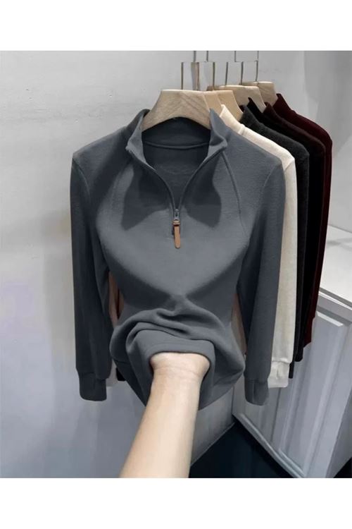 ملابس نسائية شتوية بلوز