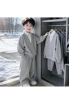 طفل ولد شتوي قاط